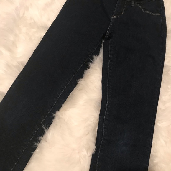 ๐๐๐ HOST PICK!! Leviโs High Rise Skinny Jeans Stetch Fit - Picture 8 of 8